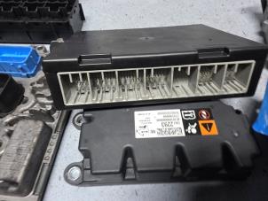 Ignition lock + computer from a Opel Zafira Tourer (P12) 1.6 CDTI 16V ecoFLEX 134 2017