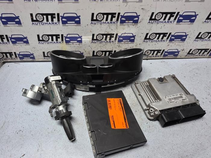 Used Ignition lock + computer Opel Astra J Sports Tourer (PD8/PE8/PF8) 1.3 CDTI 16V ecoFlex Price € 185,00 Margin scheme offered by Automarkt Lotfi