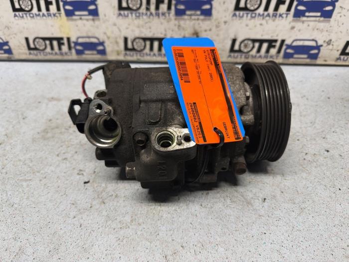 Usagé Pompe clim Volkswagen Polo IV (9N1/2/3) 1.4 16V Prix € 50,00 Règlement à la marge proposé par Automarkt Lotfi