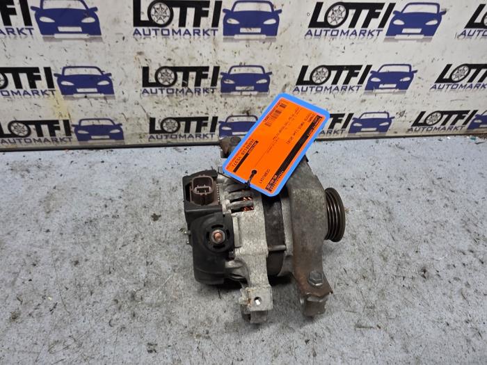 Used Dynamo Toyota Yaris II (P9) 1.33 16V Dual VVT-I Price € 40,00 Margin scheme offered by Automarkt Lotfi