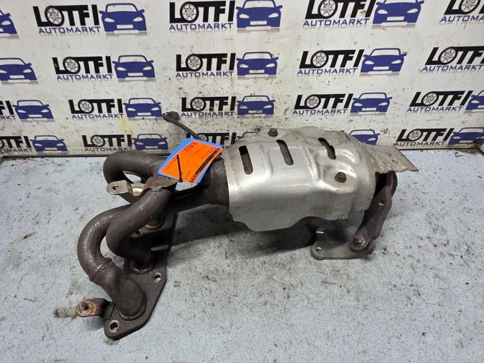Gebrauchte Katalysator Toyota Yaris II (P9) 1.33 16V Dual VVT-I Preis € 150,00 Margenregelung angeboten von Automarkt Lotfi