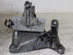 Used Engine mount BMW Miscellaneous Price € 25,00 Margin scheme offered by Automotoren Trading b.v.