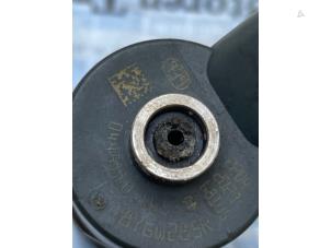 Used Injector (diesel) Opel Vectra Price € 50,00 Margin scheme offered by Automotoren Trading b.v.
