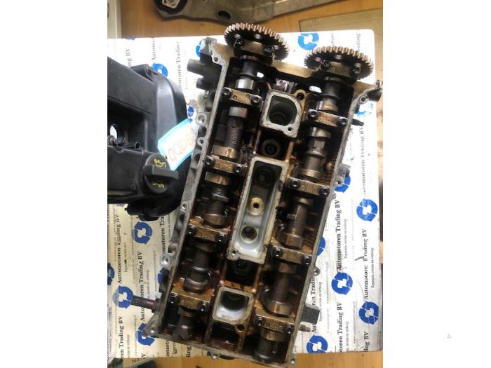 Usagé Culasse Ford Focus Prix € 350,00 Règlement à la marge proposé par Automotoren Trading b.v.