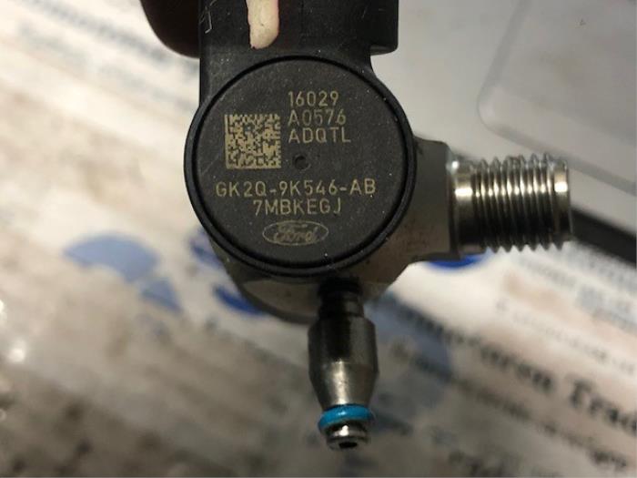 Injector (diesel) from a Ford Transit 2018