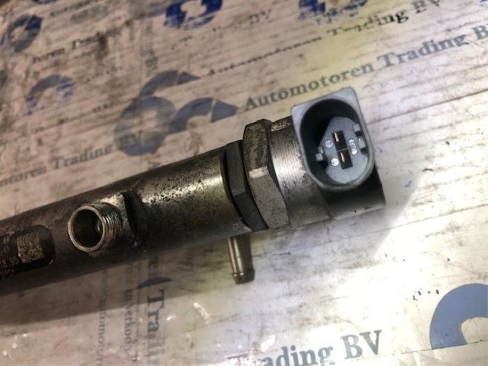 Fuel injector nozzle from a Mercedes Vito 2007
