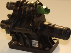Used Thermostat housing Ford Focus 2 Price € 35,00 Margin scheme offered by Automotoren Trading b.v.