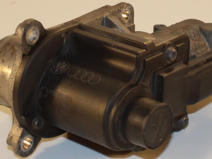 Gebrauchte AGR Ventil Volkswagen Caddy III (2KA,2KH,2CA,2CH) 2.0 Ecofuel Preis € 50,00 Margenregelung angeboten von Automotoren Trading b.v.