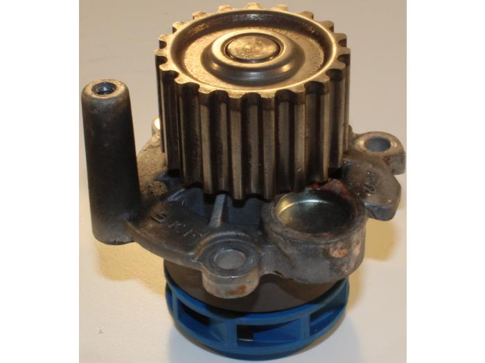 Begagnade Vattenpump Volkswagen Caddy III (2KA,2KH,2CA,2CH) 2.0 Ecofuel Pris € 35,00 Marginaltabell erbjuds av Automotoren Trading b.v.
