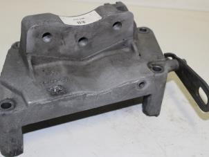 Used Engine mount Opel Combo (Corsa C) 1.3 CDTI 16V Price € 75,00 Margin scheme offered by Automotoren Trading b.v.