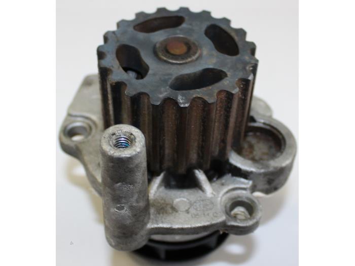 Begagnade Vattenpump Volkswagen Diversen Pris € 35,00 Marginaltabell erbjuds av Automotoren Trading b.v.