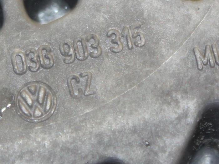 Rolka napinajaca pasa klinowego z Volkswagen Rózne 2008