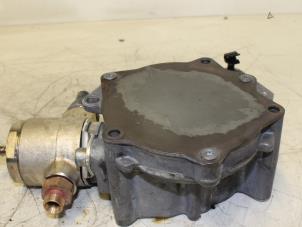 Used Mechanical fuel pump Volkswagen Miscellaneous Price € 100,00 Margin scheme offered by Automotoren Trading b.v.