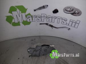 Used Rear wiper motor Toyota Starlet (EP9) 1.3,XLi,GLi 16V Price € 32,00 Margin scheme offered by Autodemontagebedrijf De Mars
