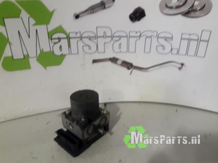 Usagé Ordinateur ABS Fiat Stilo (192A/B) 1.6 16V 5-Drs. Prix € 22,50 Règlement à la marge proposé par Autodemontagebedrijf De Mars