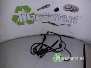 Used Windscreen washer pump Ford Focus C-Max 1.6 TDCi 16V Price € 7,50 Margin scheme offered by Autodemontagebedrijf De Mars