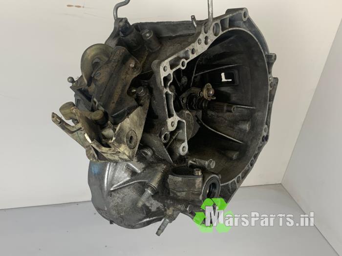 Gebrauchte Getriebe Peugeot 307 SW (3H) 1.6 16V Preis € 250,00 Margenregelung angeboten von Autodemontagebedrijf De Mars