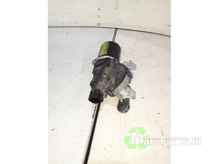 Front wiper motor from a Daewoo Spark 1.2 16V 2012