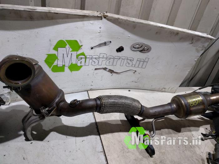 Used Front pipe + catalyst Audi Q3 (8UB/8UG) 1.4 TFSI 16V Price € 220,00 Margin scheme offered by Autodemontagebedrijf De Mars