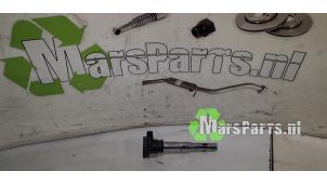 Usagé Broche bobine Volkswagen Golf V (1K1) 2.0 FSI 16V Prix € 10,00 Règlement à la marge proposé par Autodemontagebedrijf De Mars