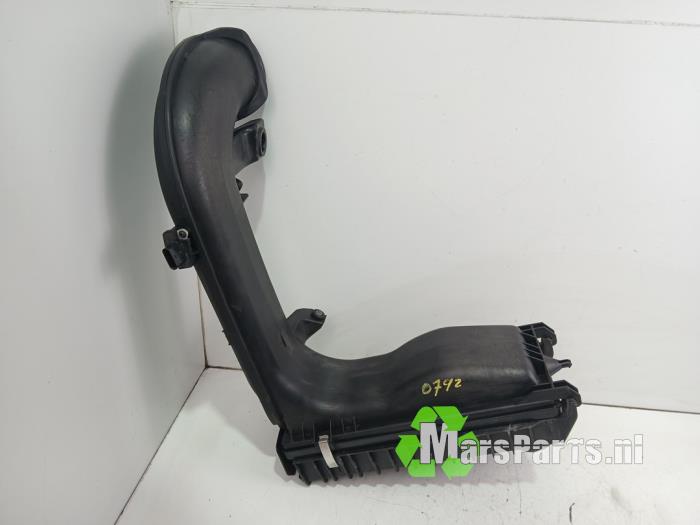 Begagnade Luftfilterhus BMW 3 serie Touring (F31) 330d 3.0 24V Pris € 60,00 Marginaltabell erbjuds av Autodemontagebedrijf De Mars