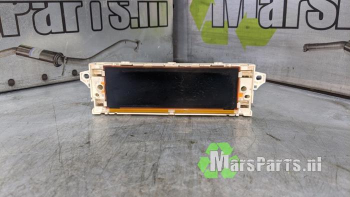 Begagnade Innerdisplay Citroen C8 (EA/EB) Pris € 20,00 Marginaltabell erbjuds av Autodemontagebedrijf De Mars