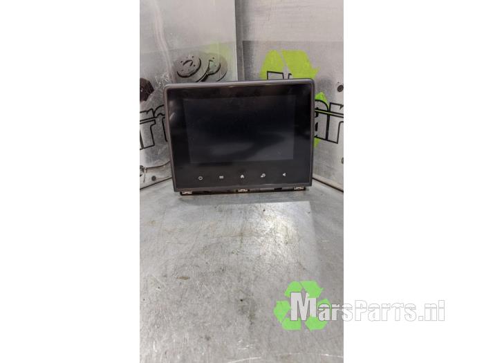 Display Multi Media control unit from a Renault Clio V (RJAB) 1.0 TCe 100 12V 2019