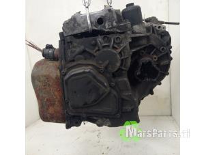 Getriebe van een Volkswagen Passat (3C2) 2.0 TDI 16V 140 2006
