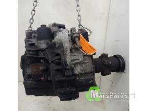 Getriebe van een Volkswagen Passat (3C2) 2.0 TDI 16V 140 2006