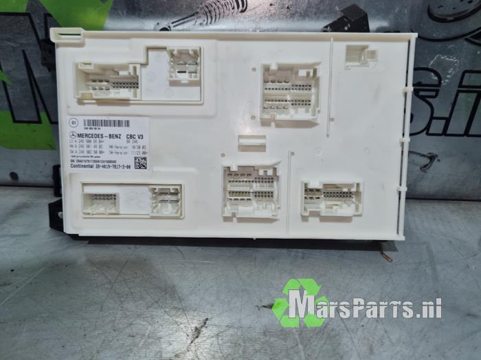 Używane Sterownik Body Control Mercedes B (W246/W242) 1.6 B-180 BlueEFFICIENCY Turbo 16V Cena € 40,00 Procedura marży oferowane przez Autodemontagebedrijf De Mars