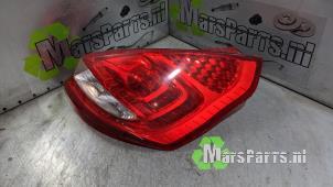 Używane Tylne swiatlo pozycyjne prawe Ford Fiesta 6 (JA8) 1.25 16V Cena € 25,00 Procedura marży oferowane przez Autodemontagebedrijf De Mars