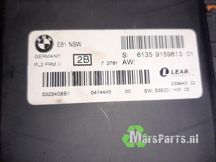 Computer lighting module from a BMW 1 serie (E81) 118i 16V 2007