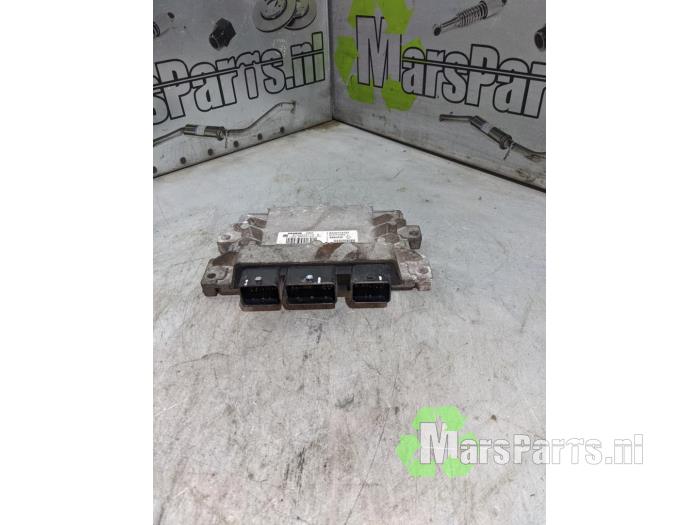 Used Engine management computer Renault Twingo II (CN) 1.2 16V Price € 28,80 Margin scheme offered by Autodemontagebedrijf De Mars