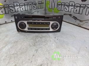 Used CD player Mitsubishi Colt (Z2/Z3) 1.3 16V Price € 40,00 Margin scheme offered by Autodemontagebedrijf De Mars
