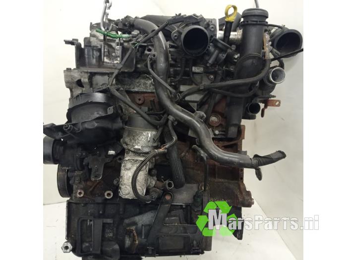 Engine from a Citroën Jumpy (G9) 2.0 HDI 120 16V 2008