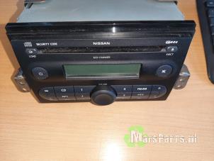 Used Radio CD player Nissan Note (E11) 1.6 16V Price € 80,00 Margin scheme offered by Autodemontagebedrijf De Mars