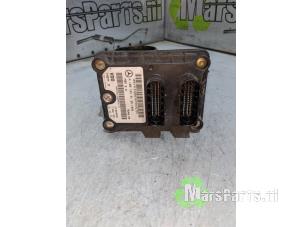Usados Cuerpo de válvula de mariposa Mercedes A (W168) 1.6 A-160 Precio € 32,00 Norma de margen ofrecido por Autodemontagebedrijf De Mars