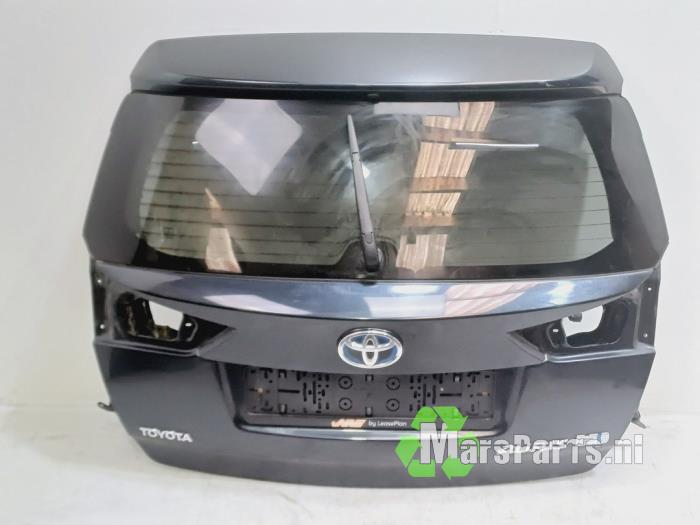 Tailgate from a Toyota Auris Touring Sports (E18) 1.8 16V Hybrid 2014