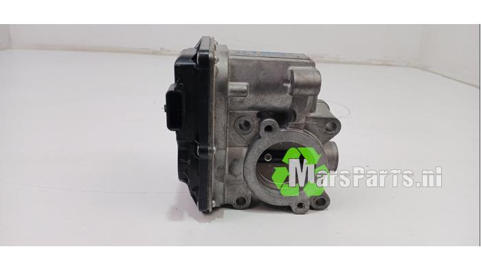 Gebrauchte Drosselklappengehäuse Renault Megane III Berline (BZ) 1.4 16V TCe 130 Preis € 35,00 Margenregelung angeboten von Autodemontagebedrijf De Mars