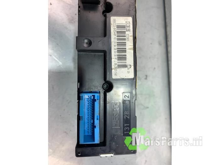 Heater control panel Opel Vectra C Caravan 13138196 VALEO