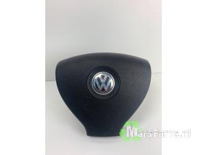 Usados Airbag izquierda (volante) Volkswagen Golf Plus (5M1/1KP) 1.6 FSI 16V Precio € 50,00 Norma de margen ofrecido por Autodemontagebedrijf De Mars