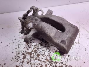 Used Rear brake calliper, left Opel Zafira (M75) 2.2 16V Direct Ecotec Price € 40,00 Margin scheme offered by Autodemontagebedrijf De Mars