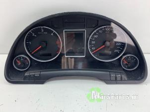 Used Odometer KM Audi A4 Avant (B7) 2.5 TDI V6 24V Price € 75,00 Margin scheme offered by Autodemontagebedrijf De Mars