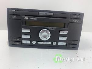 Used Radio CD player Ford Focus 2 1.6 Ti-VCT 16V Price € 75,00 Margin scheme offered by Autodemontagebedrijf De Mars