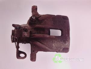 Used Rear brake calliper, right Nissan Primastar 2.0 dCi 90 Price € 50,00 Margin scheme offered by Autodemontagebedrijf De Mars