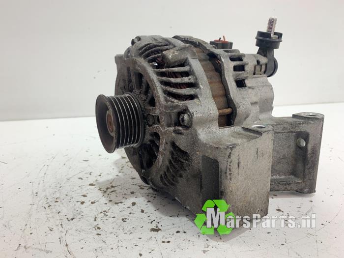 Begagnade Dynamo Mazda 5 (CR19) 2.0i 16V Pris € 40,00 Marginaltabell erbjuds av Autodemontagebedrijf De Mars