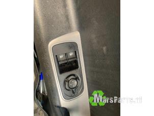 Usados Interruptor de ventanilla eléctrica Alfa Romeo MiTo (955) 1.3 JTDm 16V Eco Precio € 20,00 Norma de margen ofrecido por Autodemontagebedrijf De Mars