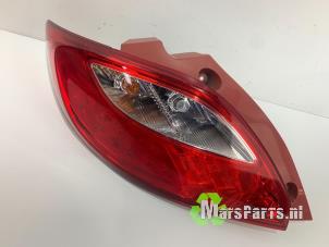 Used Taillight, left Mazda 2 (DE) 1.3 16V S-VT Price € 40,00 Margin scheme offered by Autodemontagebedrijf De Mars