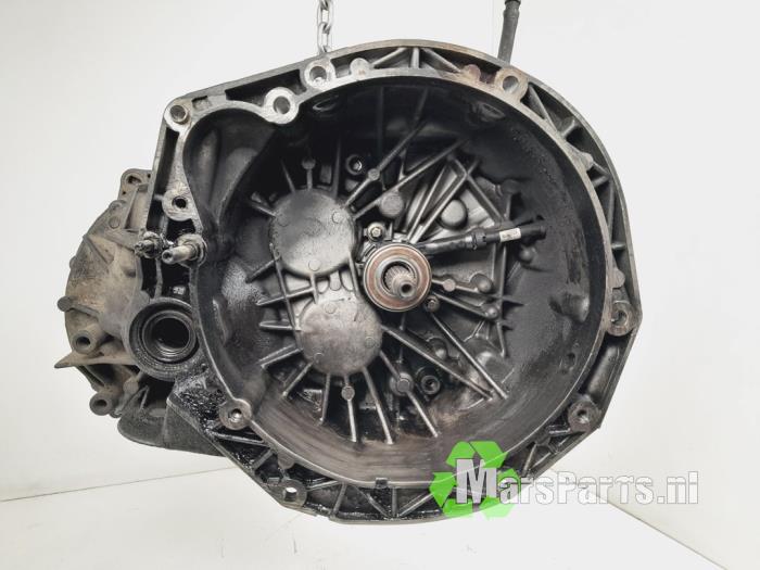 Gearbox Opel Vivaro 1.9 DI PK5369 F9Q762 PK5369