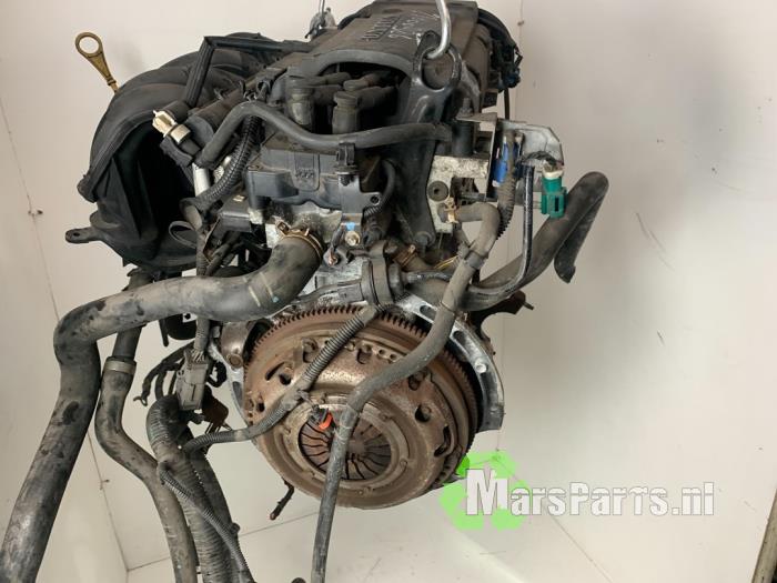 Couvercle de moteur VOLVO C30 C70 S40 V50 - Pièce neuve d'origine Couvercle de moteur VOLVO C30 C70 S40 V50 - Pièce neuve d'origine